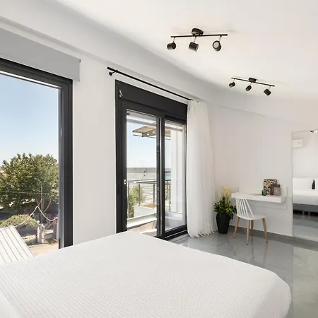 Kleoniki & Irida Residential Complexes Apartment Ofrinion Exterior photo