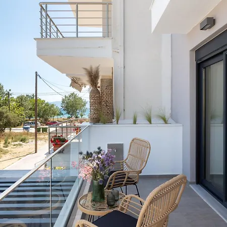 Kleoniki & Irida Residential Complexes Apartment Ofrinion Exterior photo