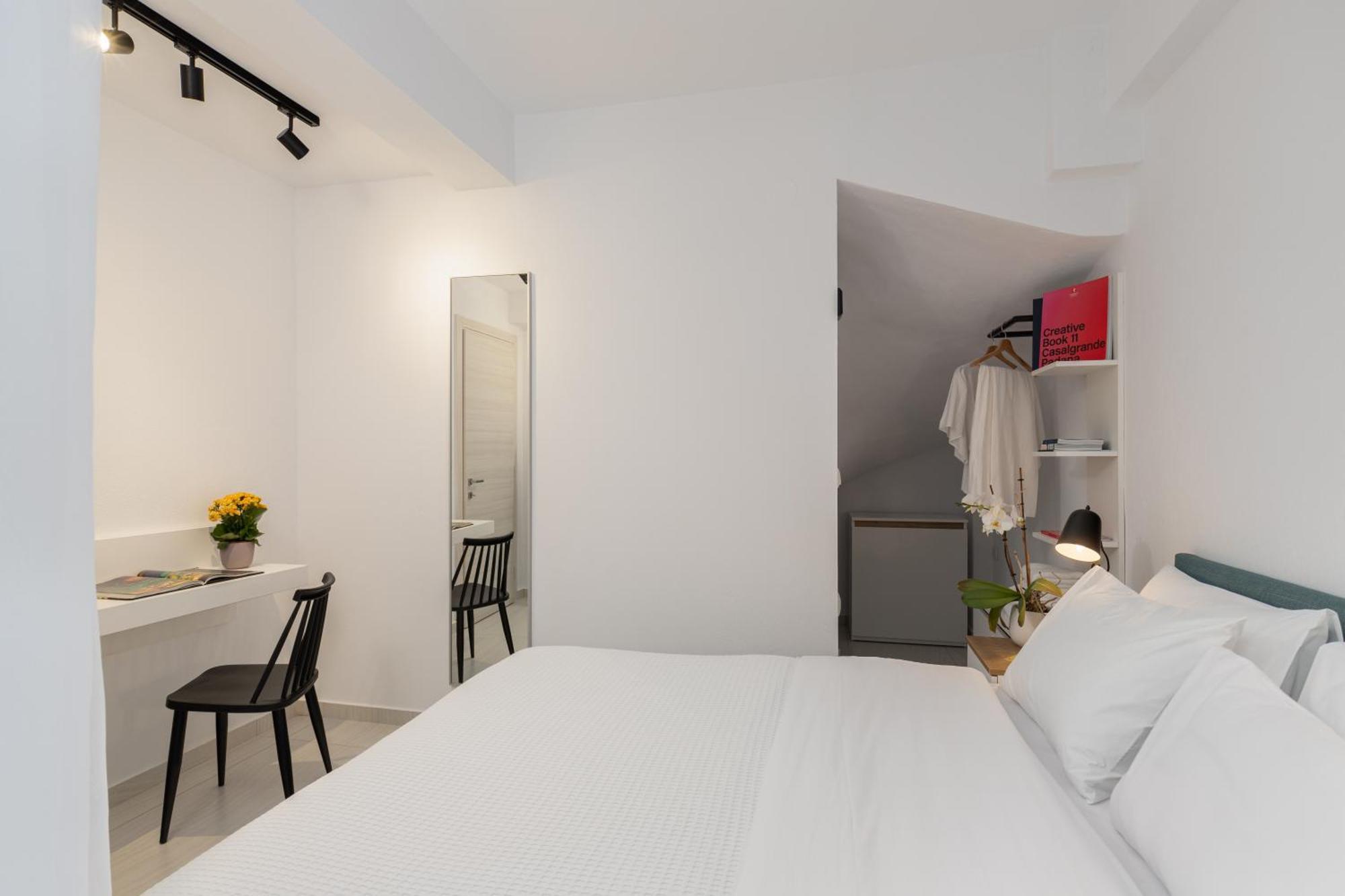 Apartment Kleoniki & Irida Residential Complexes *