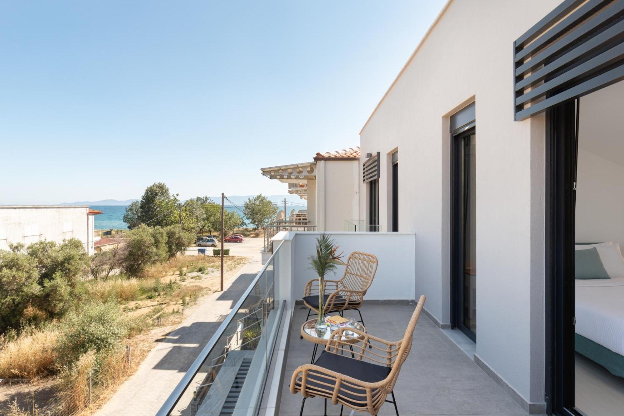 Apartment Kleoniki & Irida Residential Complexes Ofrinion
